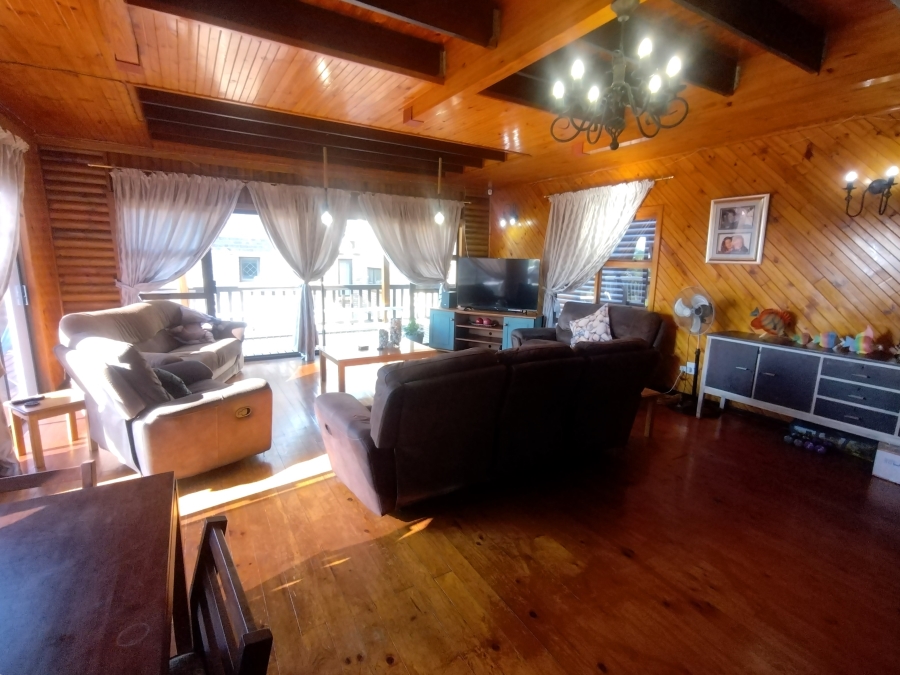 3 Bedroom Property for Sale in Noorsekloof Eastern Cape